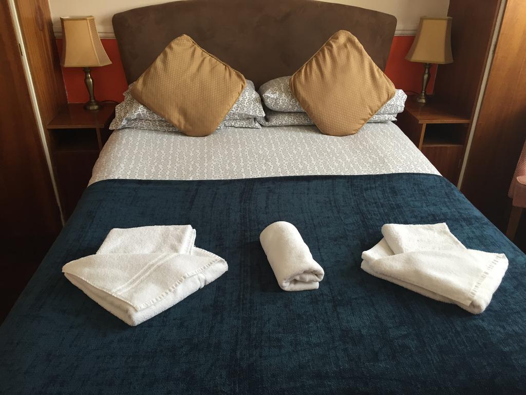 Welbeck Hotel - Close To Beach, Train Station & Southend Airport Стая снимка