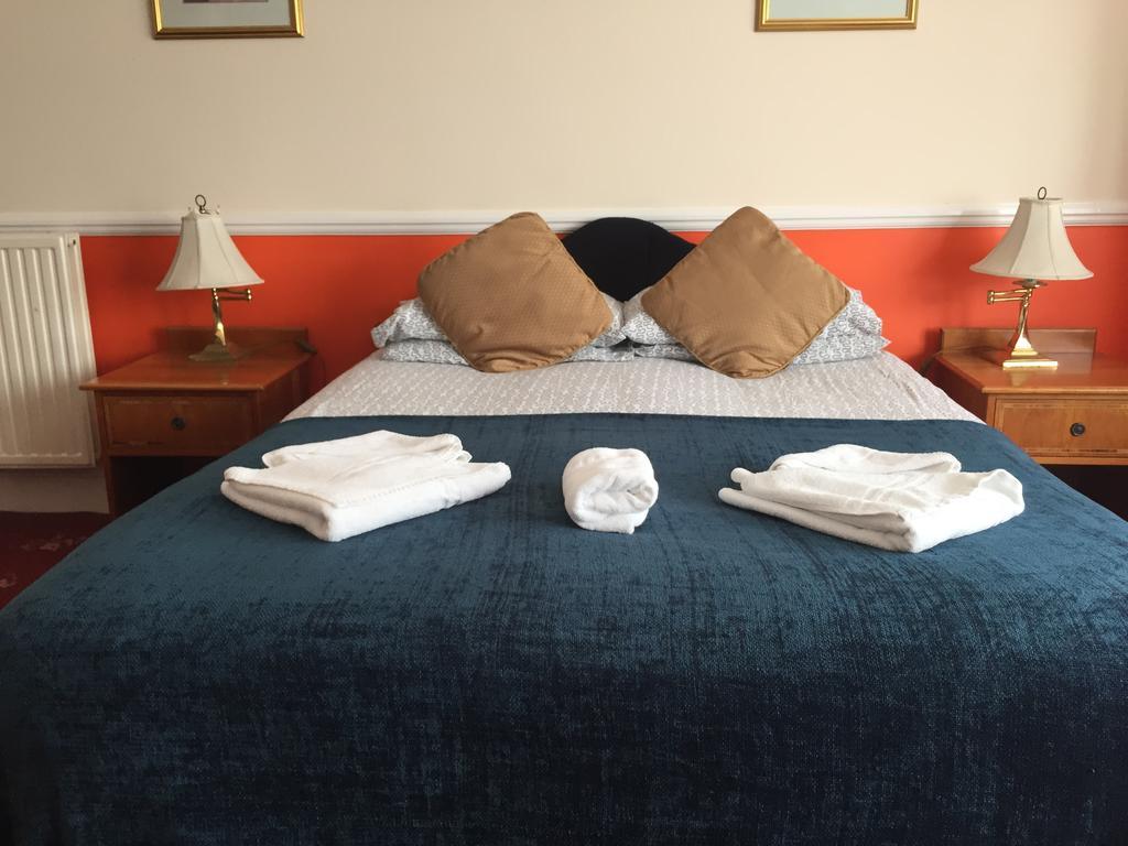 Welbeck Hotel - Close To Beach, Train Station & Southend Airport Стая снимка